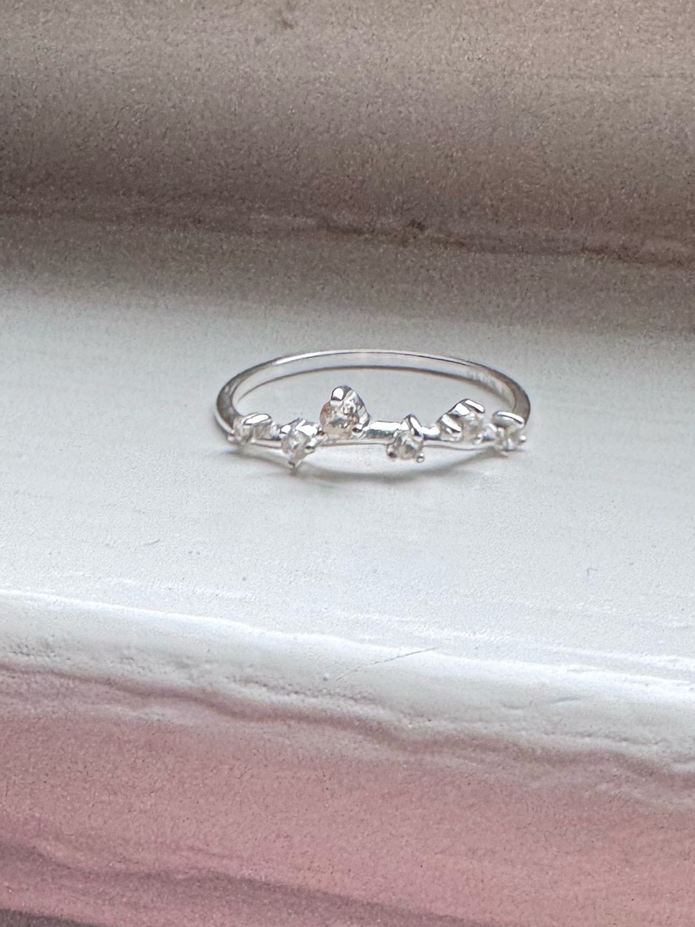 Gldn Sterling Silver Dew Drop Arch Ring